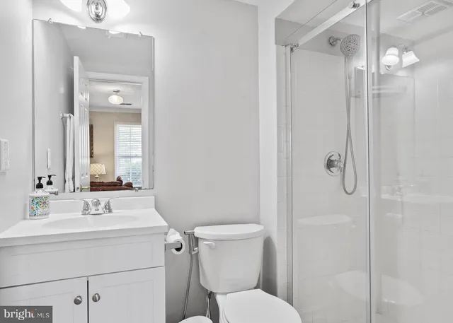 $715,000 | 13515 King Charles Drive, Chantilly, VA 20151