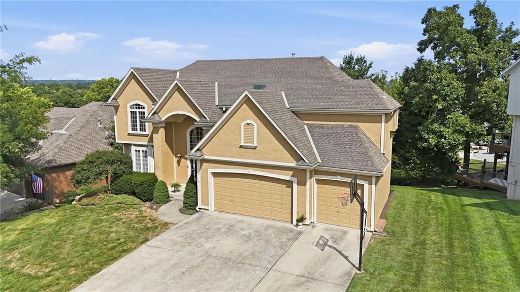 172 Northeast Hidden Ridge Lane Lee's Summit, MO 64064 - Photo 82 of 83 Gallery Image 82