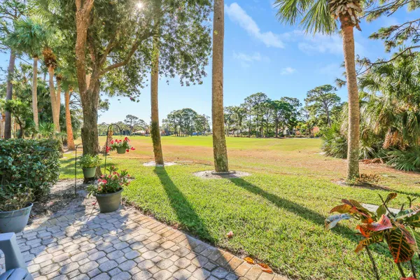 $345,000 | 7024 Torrey Pines Circle, Port St. Lucie, FL 34986