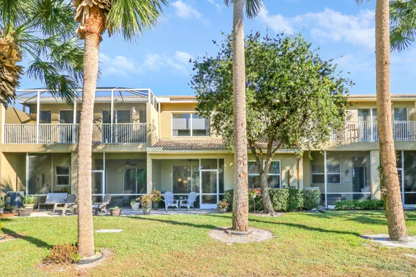 $345,000 | 7024 Torrey Pines Circle, Port St. Lucie, FL 34986