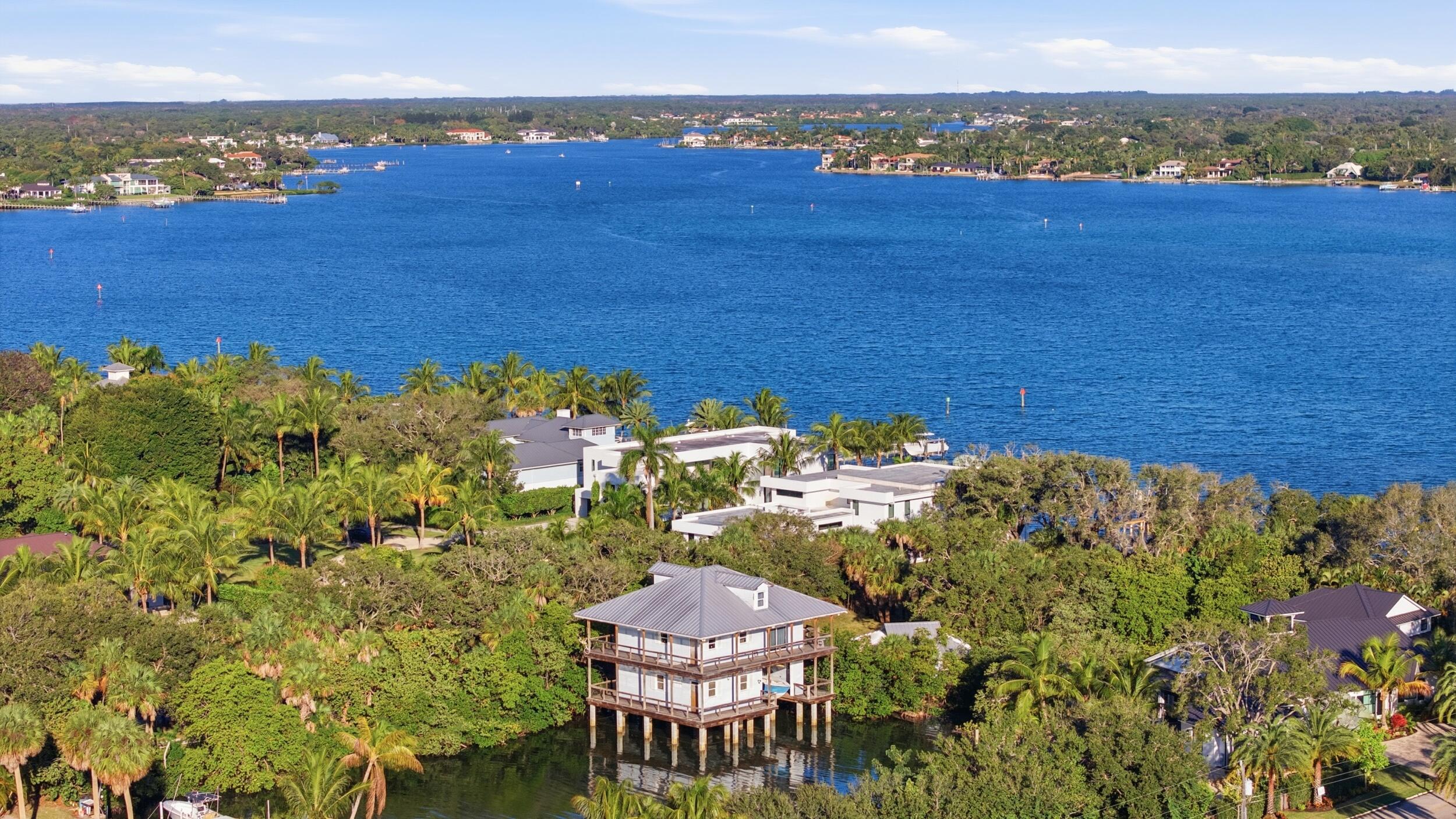 953 Thayer Lane Jupiter, FL 33458 - Photo 17 of 43 041_zoQP