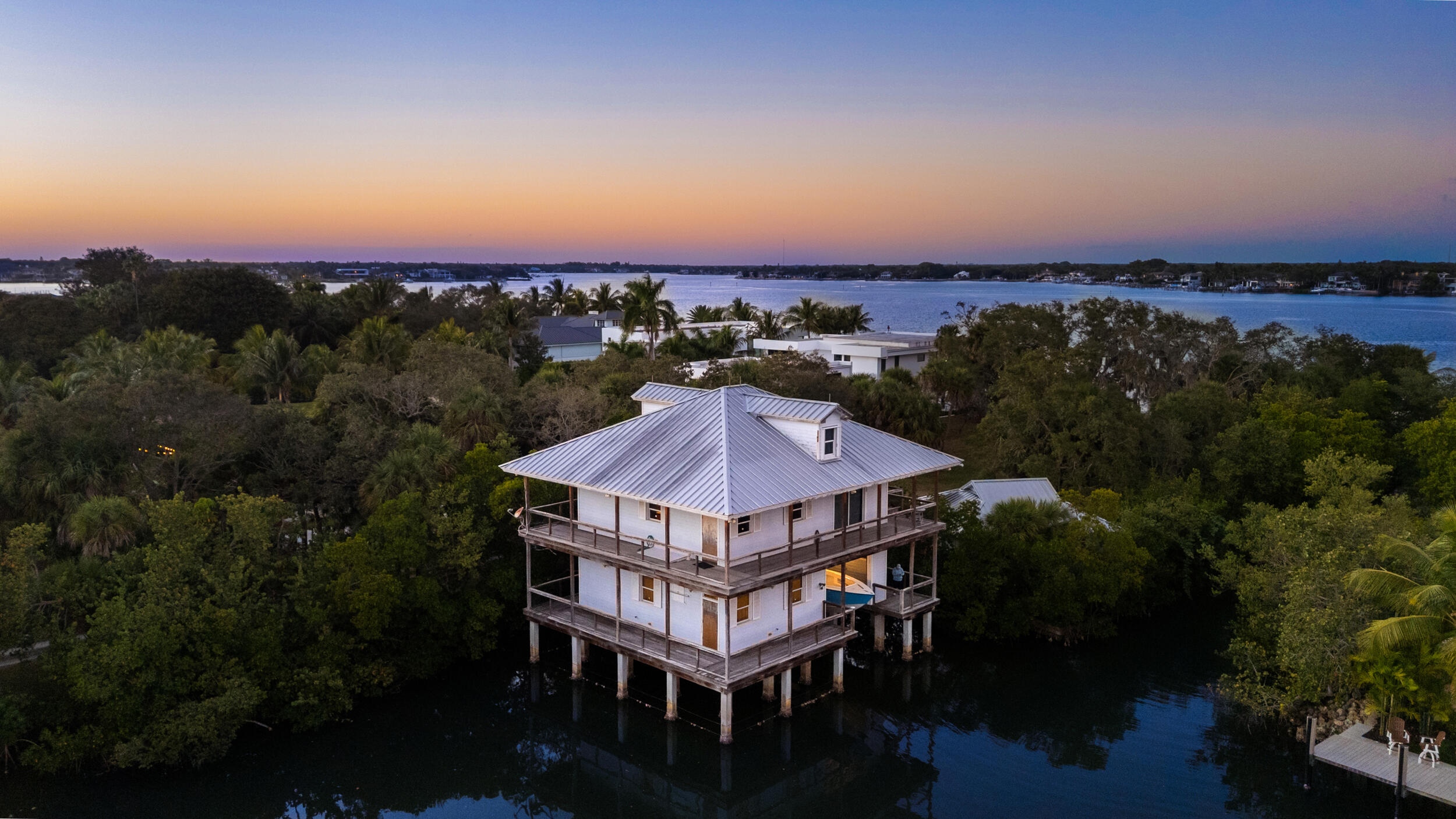 953 Thayer Lane Jupiter, FL 33458 - Photo 23 of 43 005_KaW1