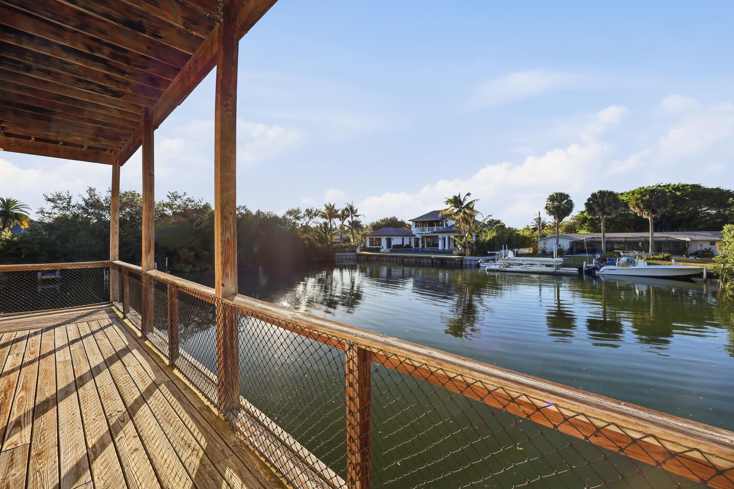 953 Thayer Lane Jupiter, FL 33458 - Photo 27 of 43 009_IeSQ