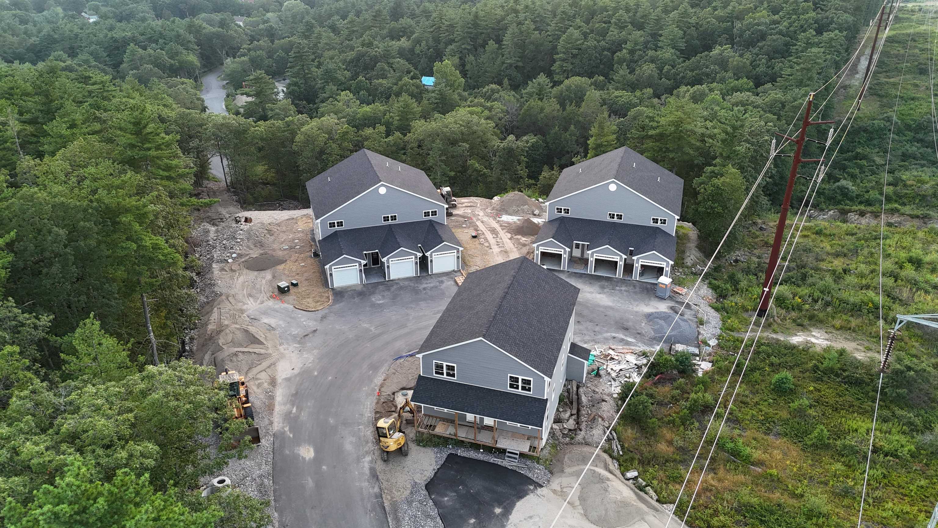 2 Cypress Lane Windham, NH 03087 - Photo 3 of 19