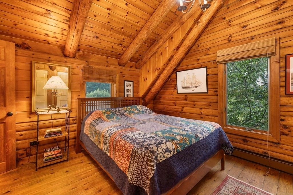 888 Tillinghast Road East Greenwich, RI 02818 - Photo 28 of 40 2nd Floor Bedroom