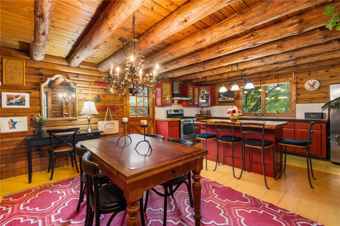 888 Tillinghast Road East Greenwich, RI 02818 - Photo 7 of 40 Gallery Image 7