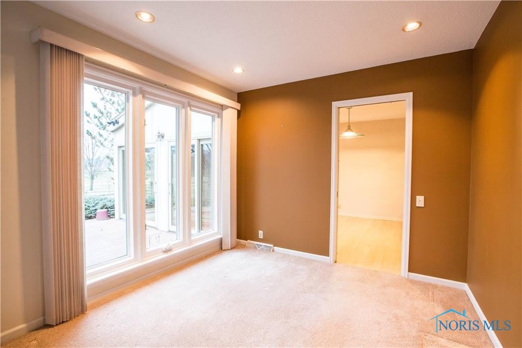 29293 Bates Road Perrysburg, OH 43551 - Photo 12 of 26 Gallery Image 12