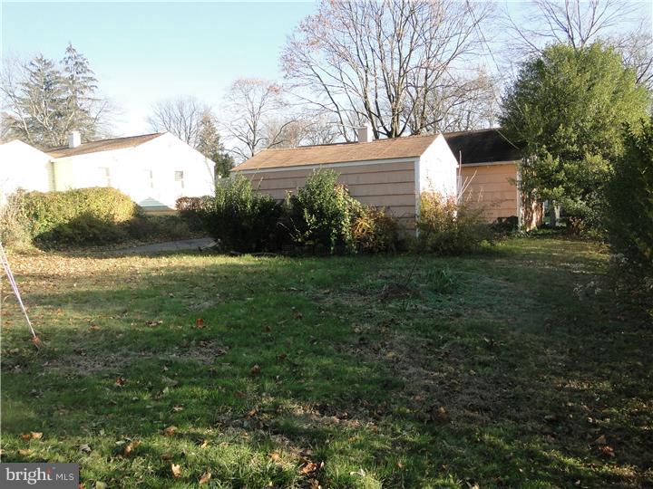 126 Gable Road Paoli, PA 19301 - Photo 4 of 7