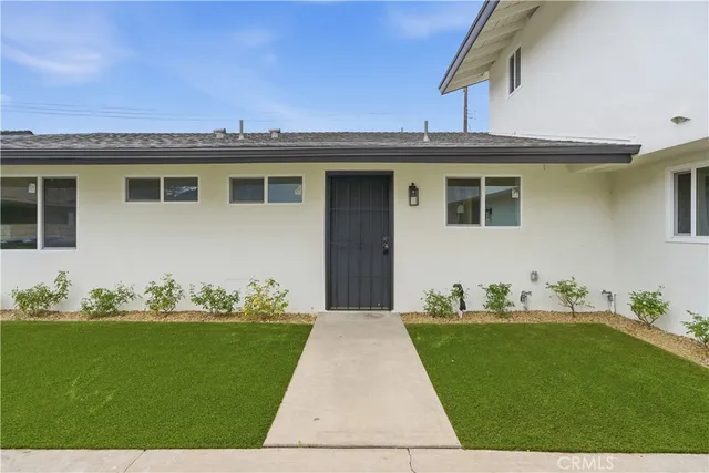 $3,595 | 1172 North Shattuck Street, Unit C, Orange, CA 92867