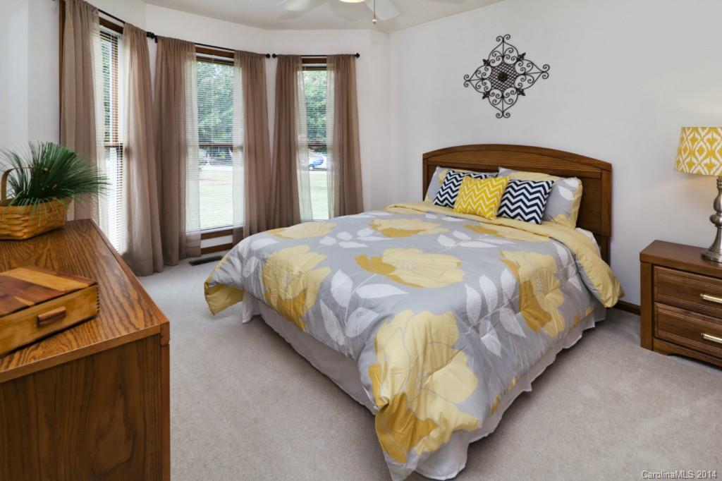 7271 Price Point Denver, NC 28037 - Photo 16 of 24 Gallery Image 16