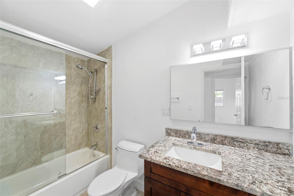 3325 West Shell Point Road Ruskin, FL 33570 - Photo 17 of 22