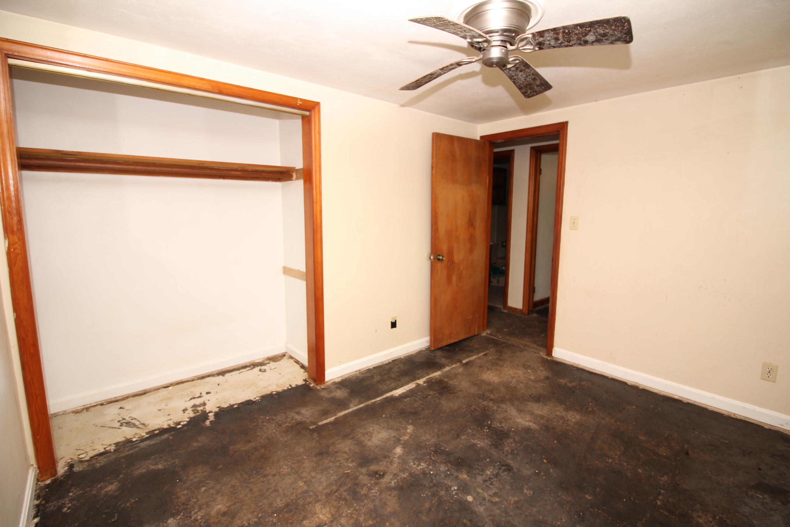7344 Mt Chestnut Road Roanoke, VA 24018 - Photo 18 of 20 Bedroom