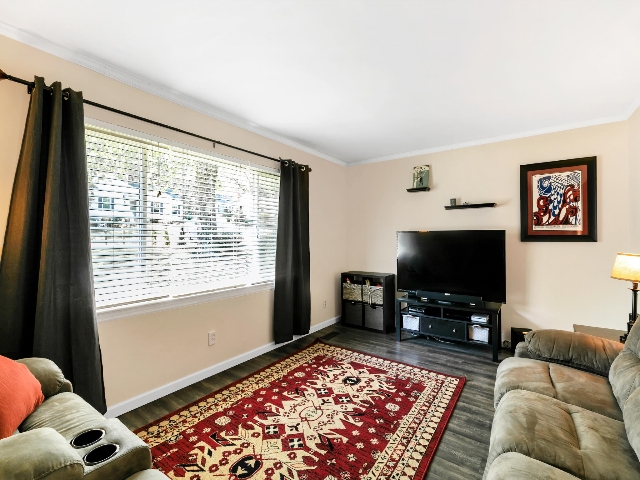 1006 Signal Road Signal Mountain, TN 37377 - Photo 13 of 23 Living Room