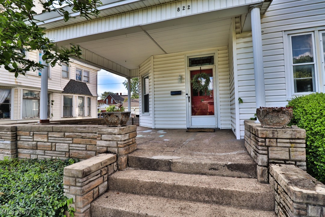822 Main Street Coshocton, OH 43812 - Photo 2 of 28