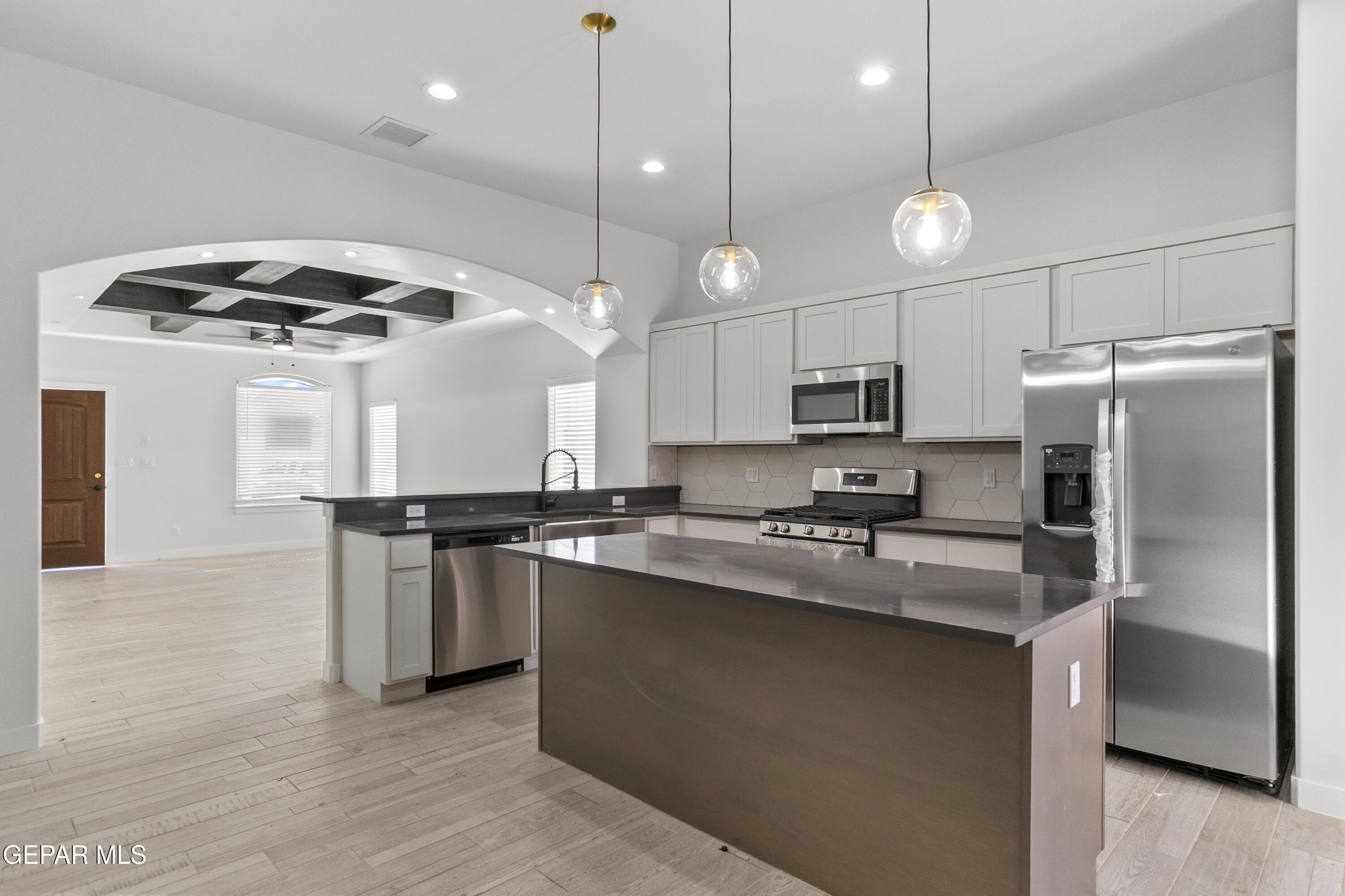 3877 Object Place El Paso, TX 79938 - Photo 20 of 20 DSC06804