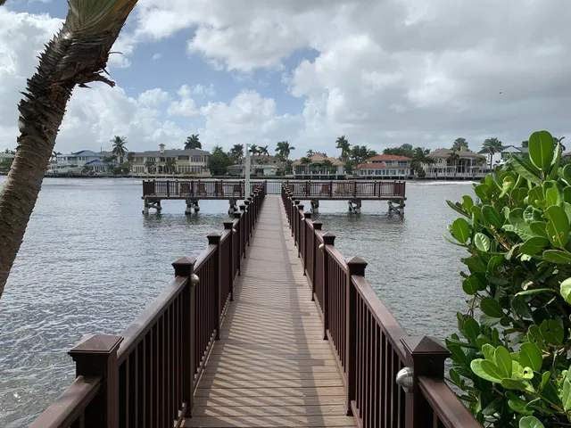 a picture of outdoor space with seating area