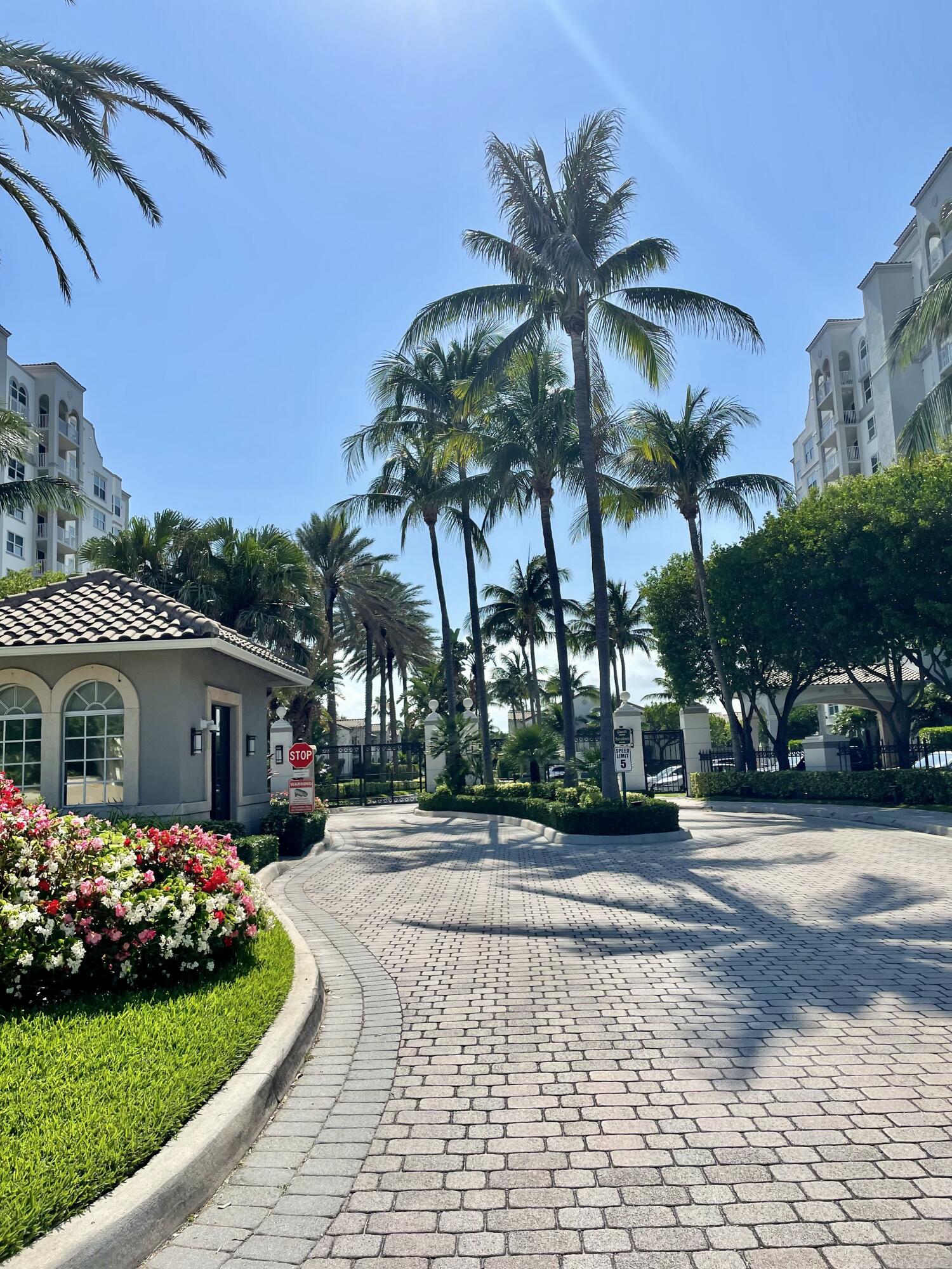 3604 South Ocean Boulevard, Unit 101 Highland Beach, FL 33487 - Photo 36 of 36 a front view of house with yard and green space