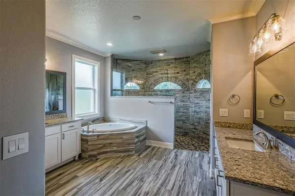 $779,360 | 19 Island Club Drive, Tavares, FL 32778