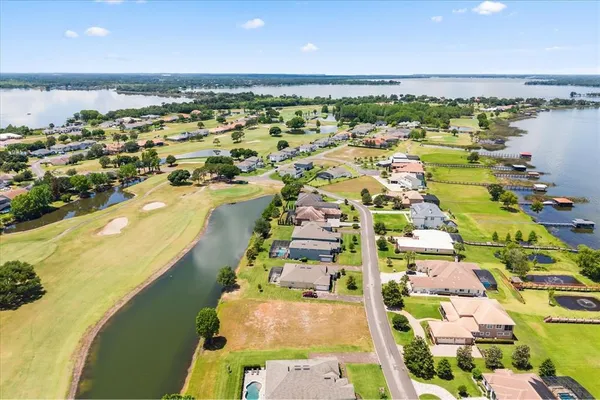 $779,360 | 19 Island Club Drive, Tavares, FL 32778