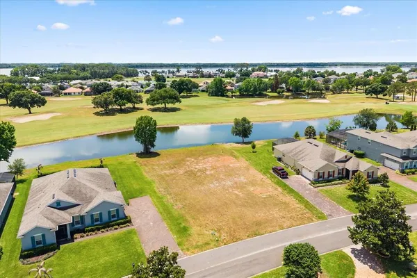 $779,360 | 19 Island Club Drive, Tavares, FL 32778