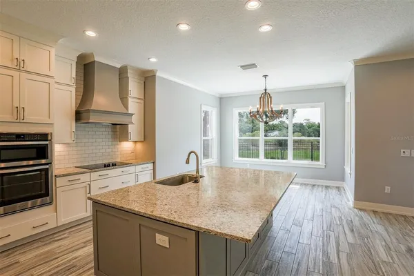 $779,360 | 19 Island Club Drive, Tavares, FL 32778