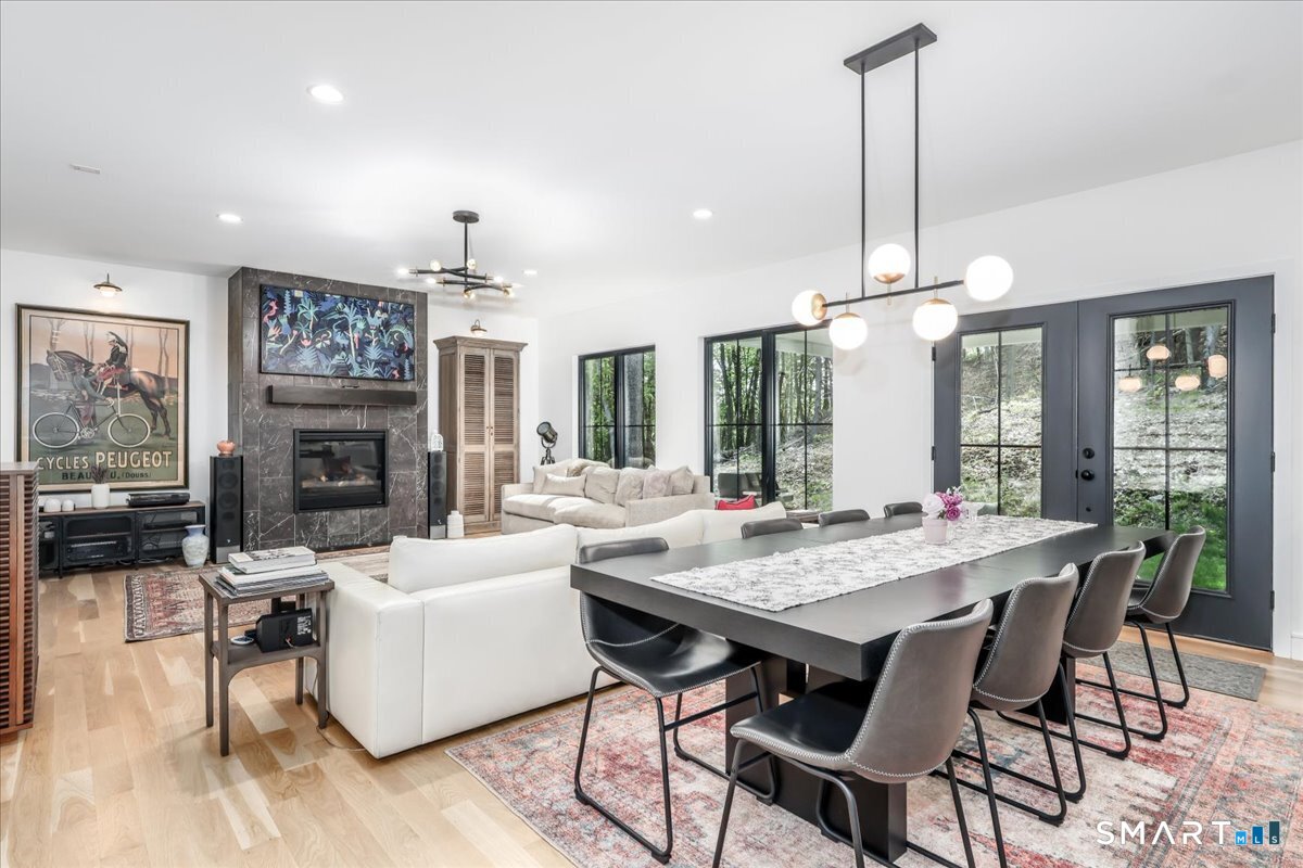 38 Hickory Lane Ridgefield, CT 06877 - Photo 8 of 37