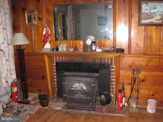 10109 Lyons Mill Road Randallstown, MD 21133 - Photo 14 of 19 Wood stove exccluded