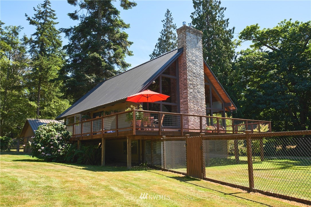 5715 Cameron Road Freeland, WA 98249 - Photo 23 of 25