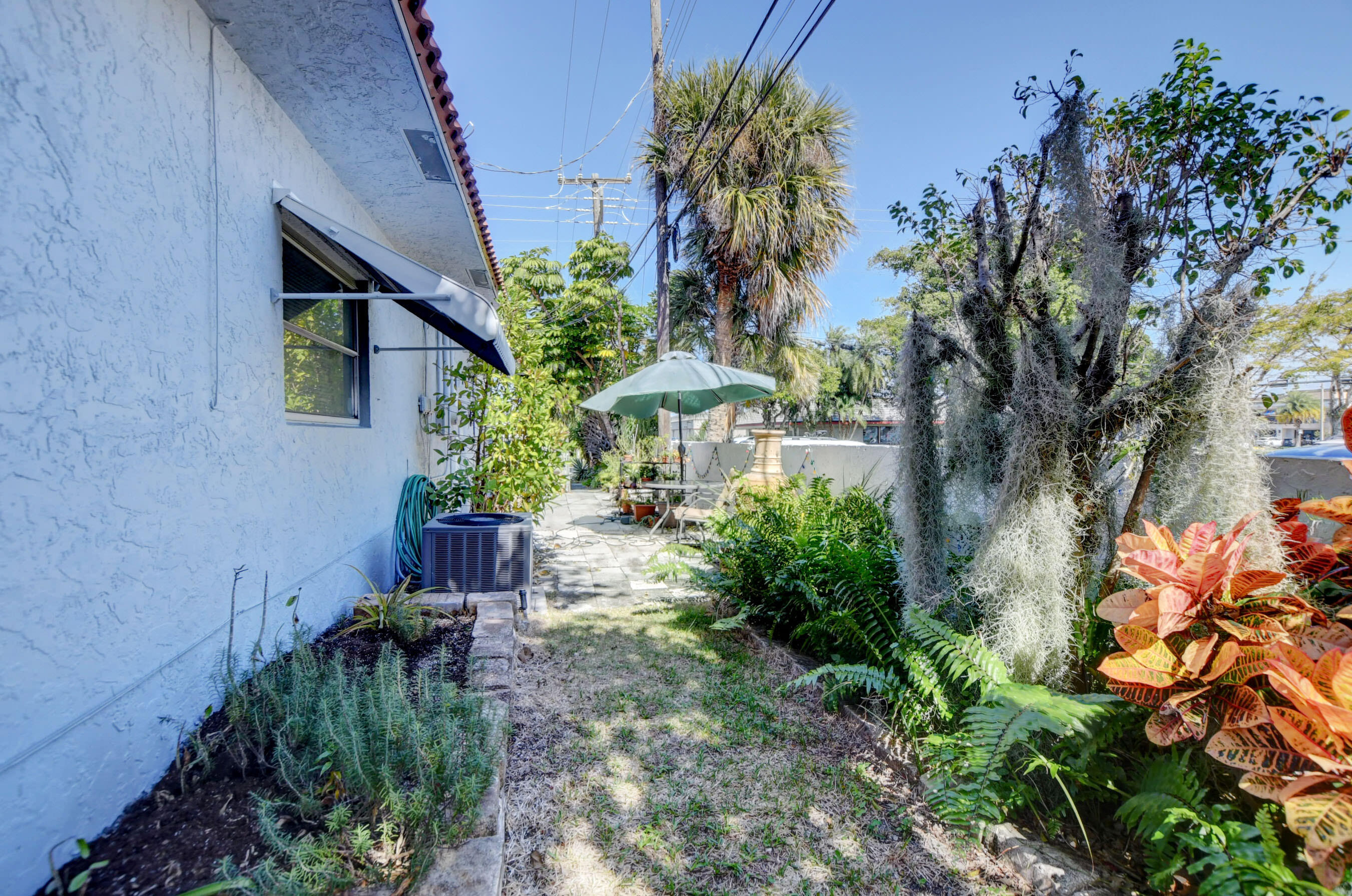 500 Northeast 32nd Street Boca Raton, FL 33431 - Photo 8 of 41 24_ebf_6347and4more