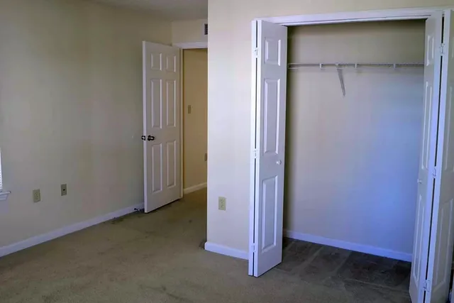 $710 | 320 South Jackson Street, Albany, GA 31701