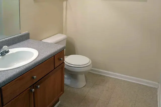 $710 | 320 South Jackson Street, Albany, GA 31701