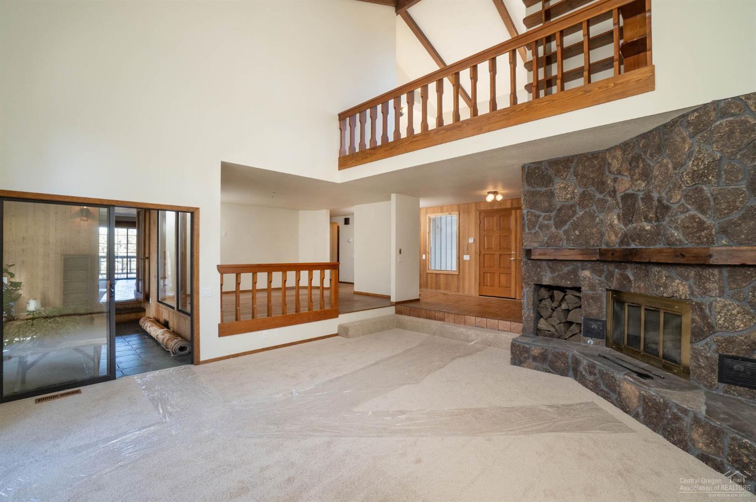 21565 Dale Road Bend, OR 97701 - Photo 4 of 23 Additional Photo