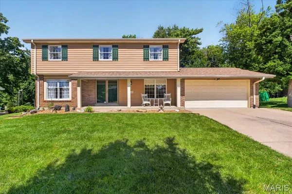 $400,000 | 1115 Richland Drive, Chesterfield, MO 63017