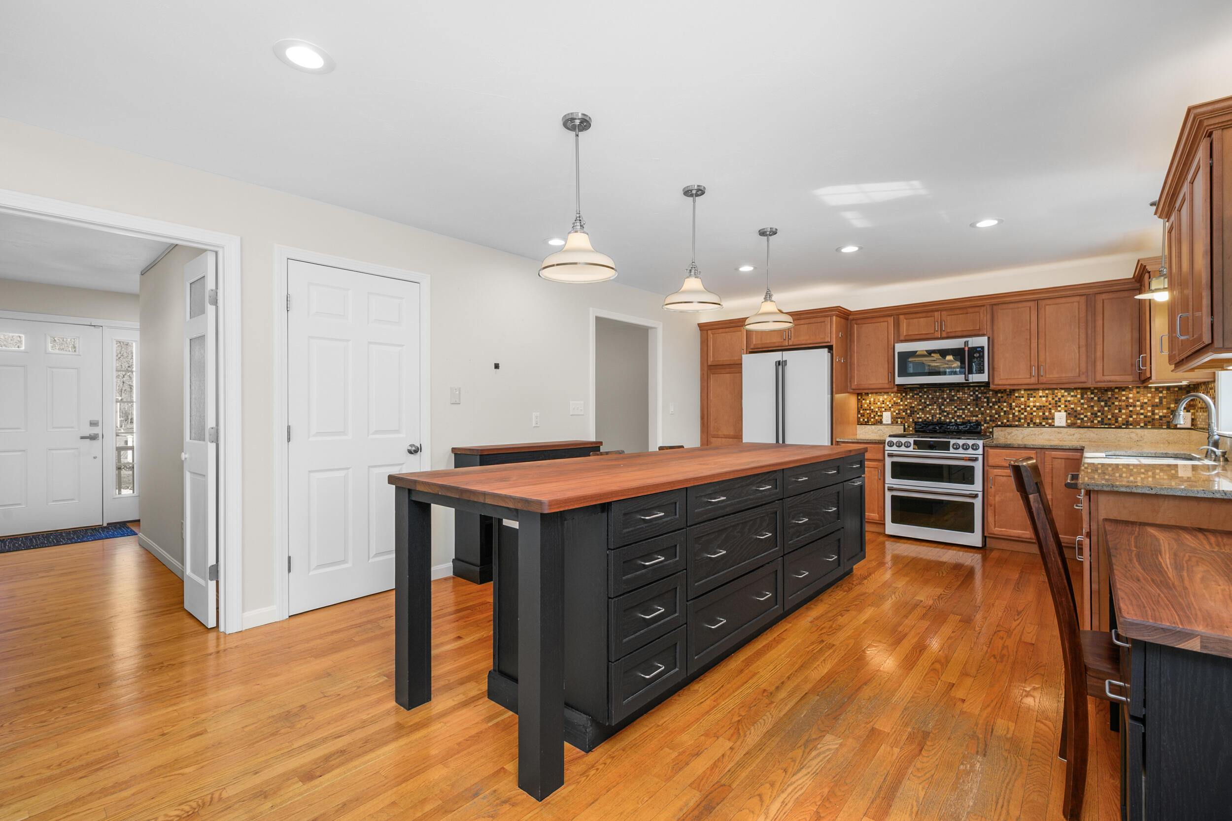 21 Grand Oak Road Forestdale, MA 02644 - Photo 28 of 51 18_dsc_1688