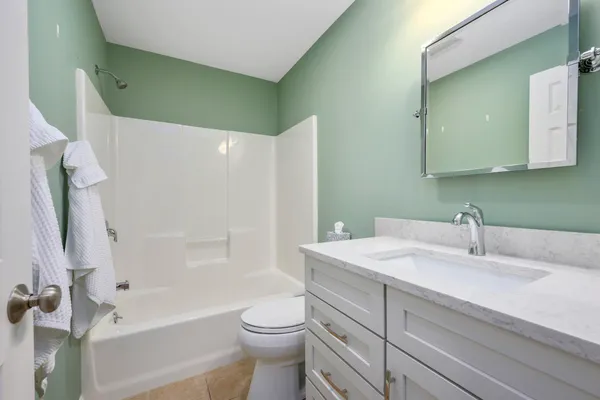 $850,000 | 21 Grand Oak Road, Forestdale, MA 02644