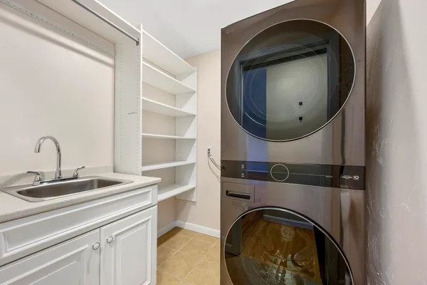 $850,000 | 21 Grand Oak Road, Forestdale, MA 02644