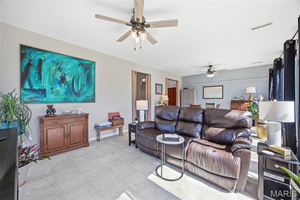 2032 Bluebird Lane Highland, IL 62249 - Photo 20 of 62