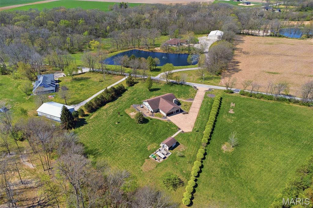 2032 Bluebird Lane Highland, IL 62249 - Photo 52 of 62
