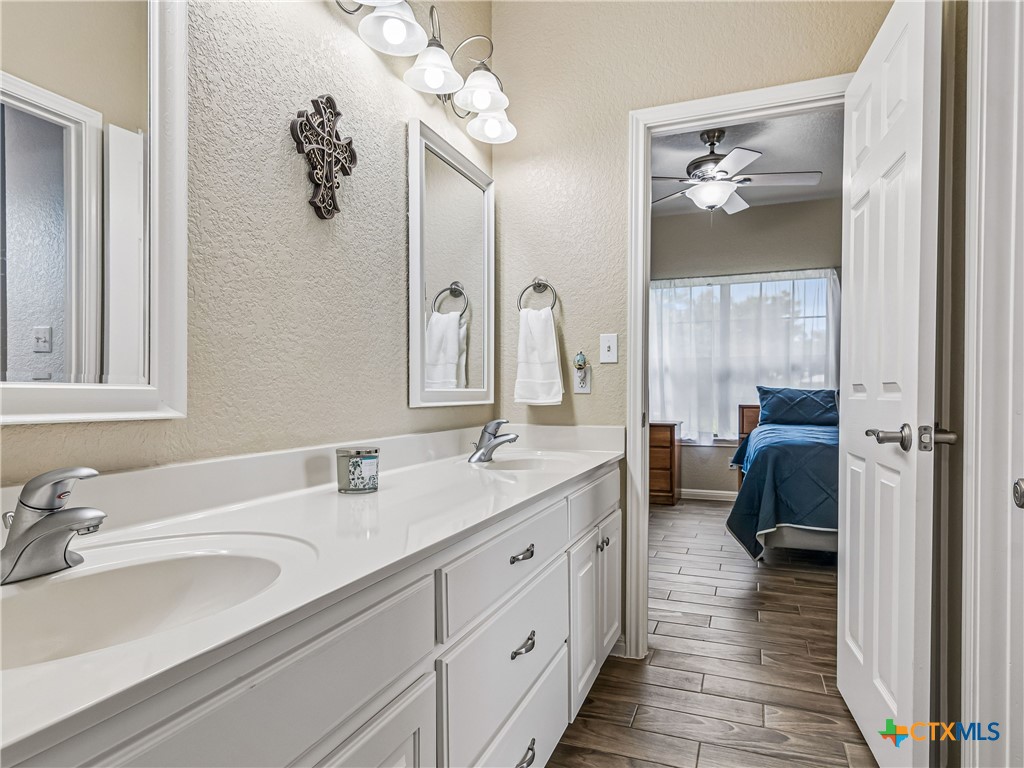 184 Stockman Circle Spring Branch, TX 78070 - Photo 28 of 47