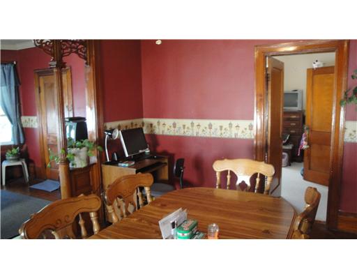 19 Jacob Lane Woonsocket, RI 02895 - Photo 3 of 4 Dining Room.