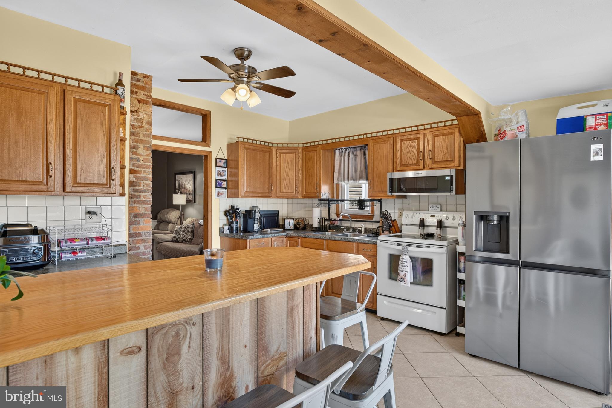 2924 Hanover Pike Hanover, PA 17331 - Photo 6 of 19
