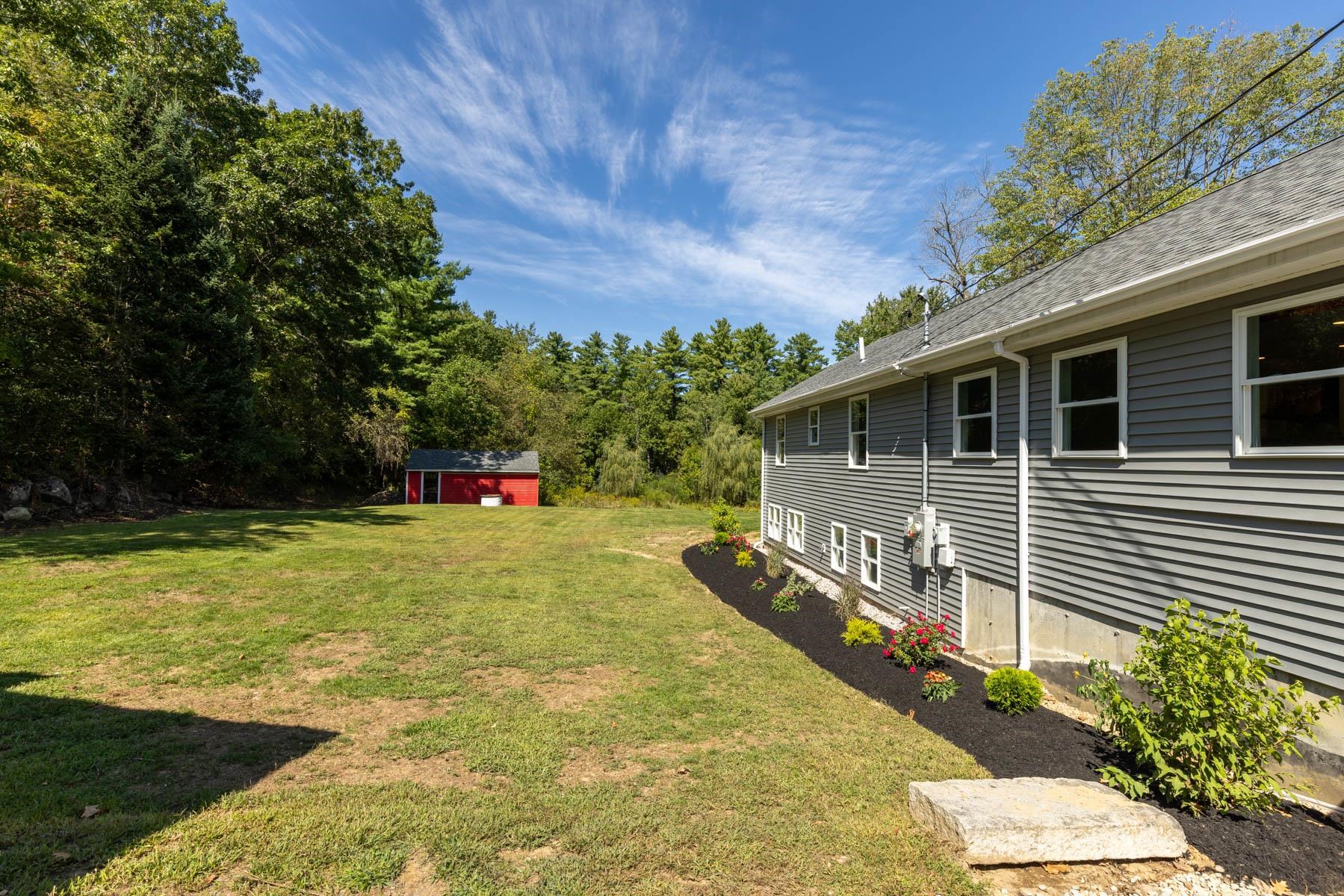 79 Mast Road Dover, NH 03820 - Photo 2 of 32