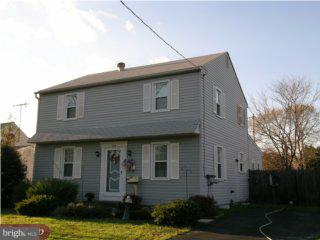 224 Brookhaven Road Brookhaven, PA 19015 - Photo 2 of 6