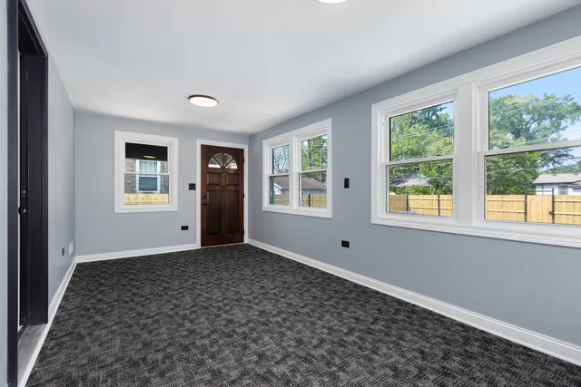 $275,000 | 16910 Lincoln Street, Hazel Crest, IL 60429