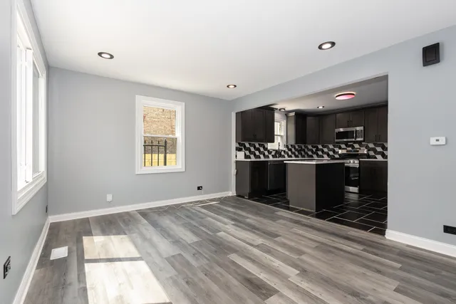 $275,000 | 16910 Lincoln Street, Hazel Crest, IL 60429