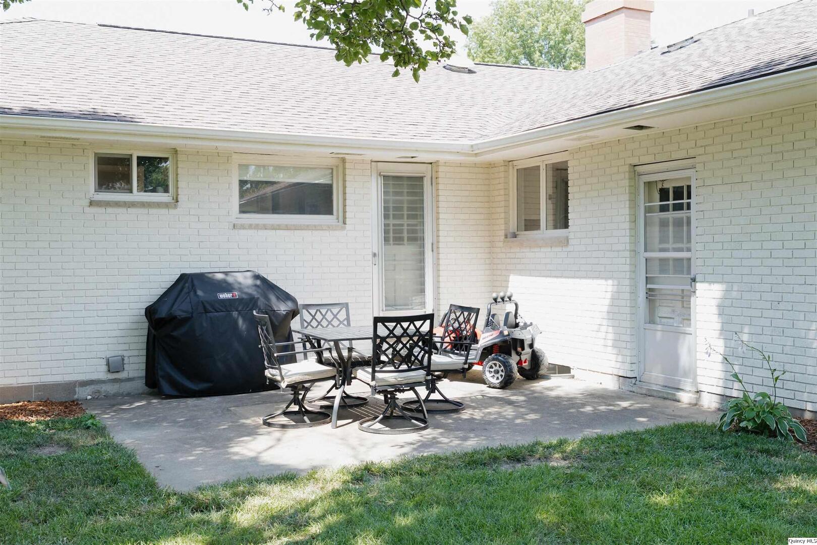 300 1st Street Camp Point, IL 62320 - Photo 16 of 16 Gallery Image 16