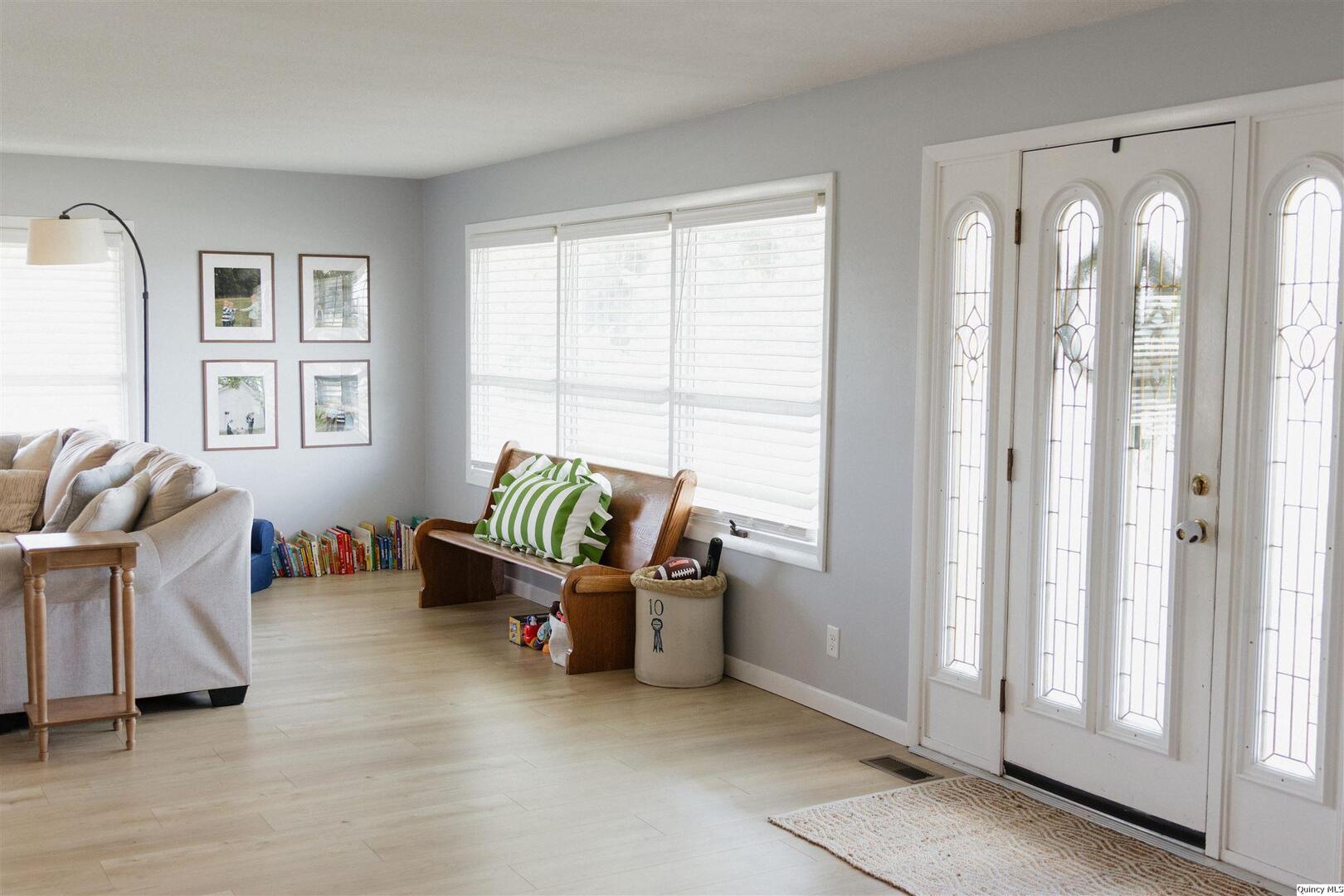 300 1st Street Camp Point, IL 62320 - Photo 2 of 16 Gallery Image 2