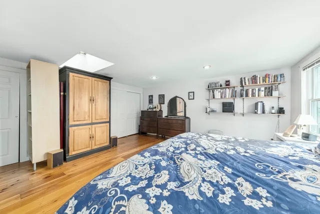 $850,000 | 579 Alford Lake Road, Hope, ME 04847