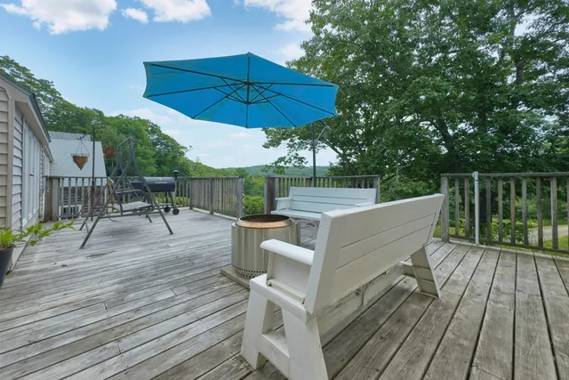 $850,000 | 579 Alford Lake Road, Hope, ME 04847