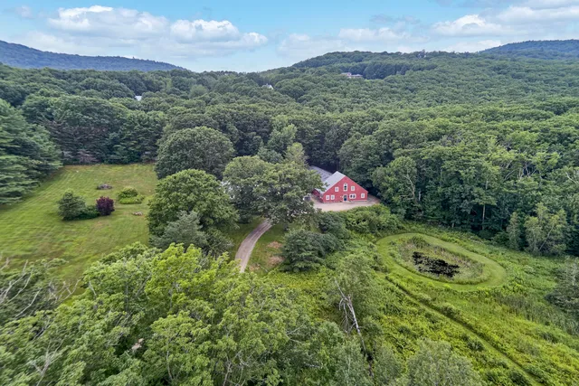 $850,000 | 579 Alford Lake Road, Hope, ME 04847